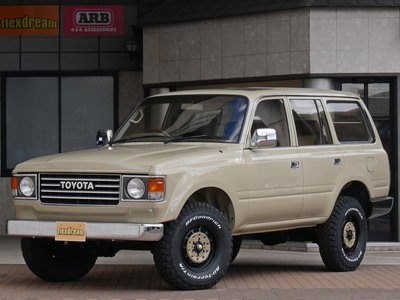TOYOTA LAND CRUISER 80 - 2