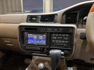 TOYOTA LAND CRUISER 80 - 6