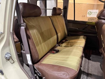 TOYOTA LAND CRUISER 80 - 10