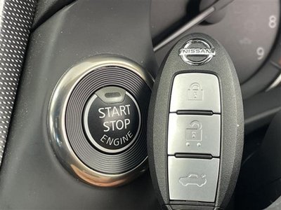 2021 Nissan SKYLINE 照片 6