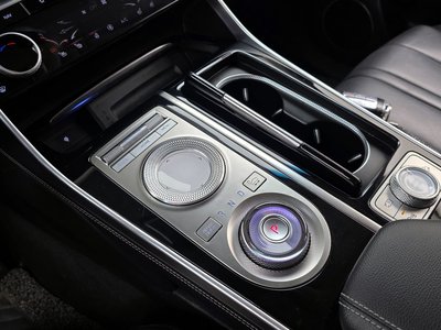 GENESIS GV80 - 9