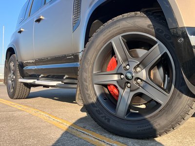 LAND ROVER DEFENDER - 7