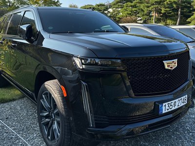 CADILLAC ESCALADE 5TH GENERATION - 8