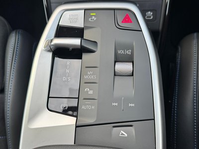 2025 BMW X2 — миниатюра 66