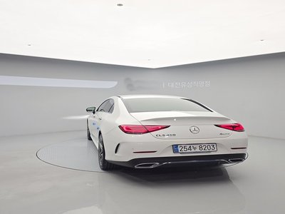 MERCEDES-BENZ CLS - 4