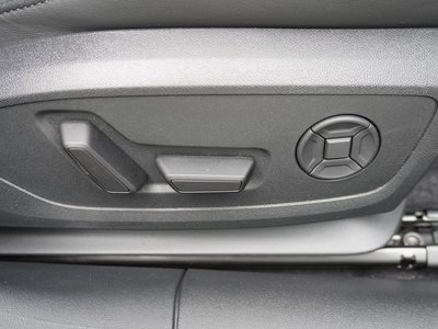 صورة مصغرة 51 لـ 2025 AUDI A5 AVANT