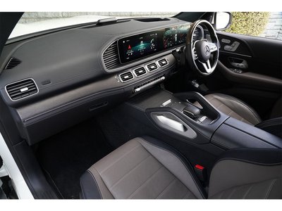 MERCEDES-BENZ GLS - 2