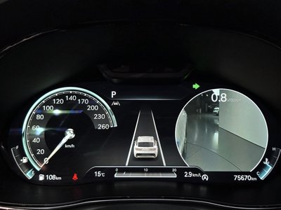 صورة 8 لـ 2022 Genesis GV70