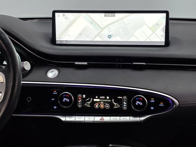2022 Genesis GV70 — миниатюра 15