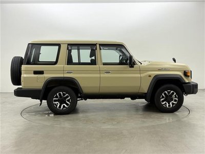 2023 Toyota LAND CRUISER 70 缩略图 41