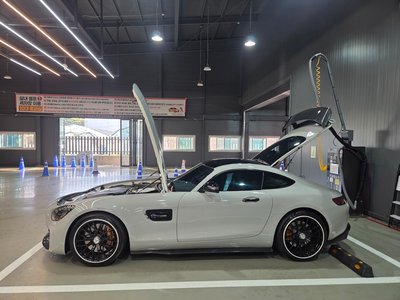 MERCEDES-BENZ AMG GT - 9