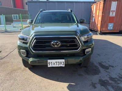 TOYOTA TACOMA - 7