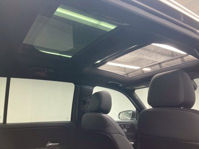 MERCEDES-BENZ GLB - 2