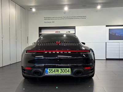 صورة 3 لـ 2024 Porsche 911