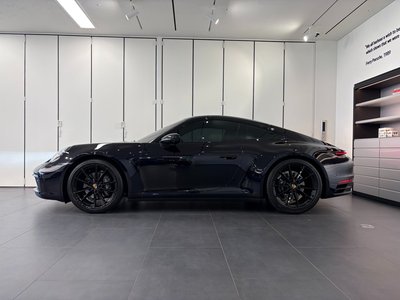صورة 7 لـ 2024 Porsche 911