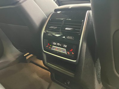 2025 BMW X6 — миниатюра 49