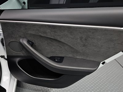 2024 Tesla MODEL 3 — миниатюра 15