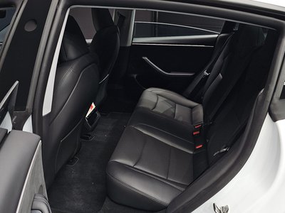 2024 Tesla MODEL 3 — миниатюра 17