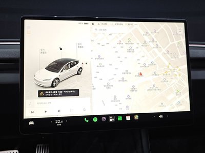 2024 Tesla MODEL 3 — миниатюра 20