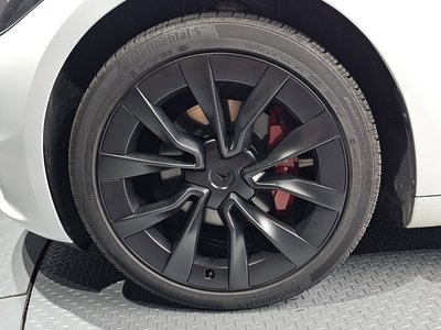 صورة 6 لـ 2024 Tesla MODEL 3
