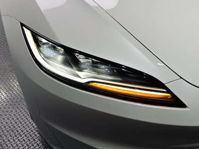 صورة 9 لـ 2024 Tesla MODEL 3