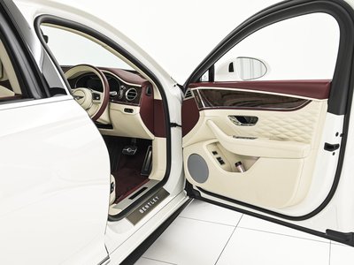 BENTLEY FLYING SPUR - 8