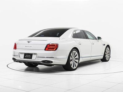 BENTLEY FLYING SPUR - 5