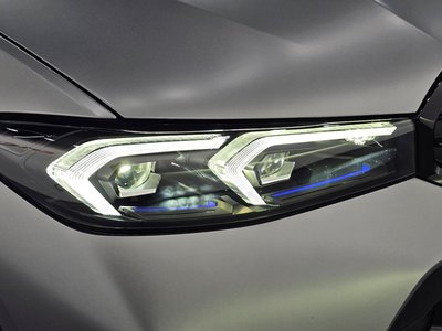 2025 BMW 3 SERIES — фото 9