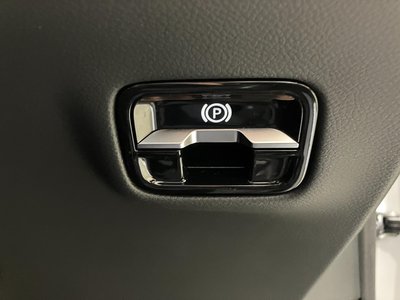 2026 Mercedes-BENZ E-CLASS 缩略图 19