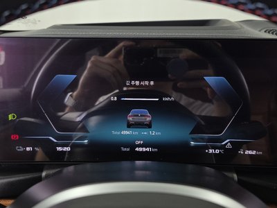 2024 BMW I4 缩略图 11