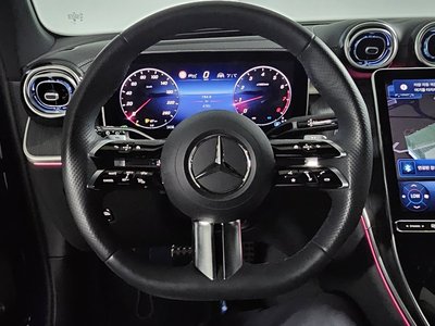 MERCEDES-BENZ GLC - 8