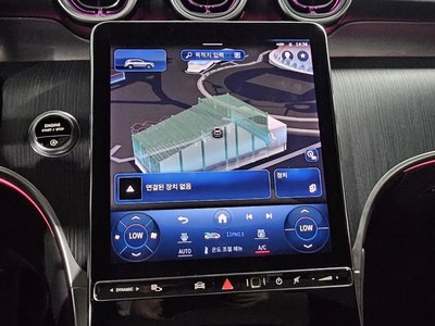 MERCEDES-BENZ GLC - 9