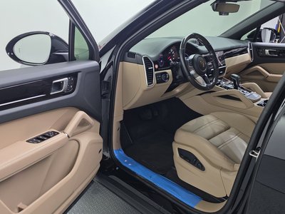 PORSCHE CAYENNE - 10