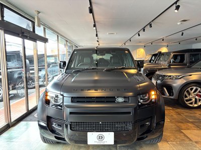 LAND ROVER DEFENDER - 9