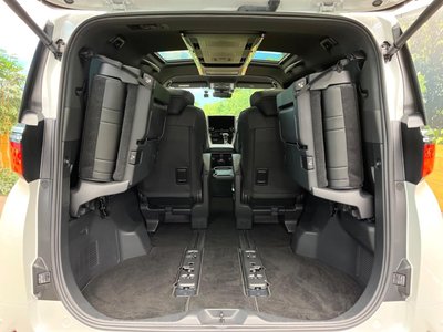 2024 Toyota ALPHARD — фото 13