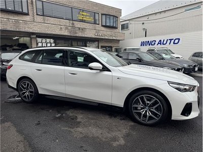 BMW I5 - 10