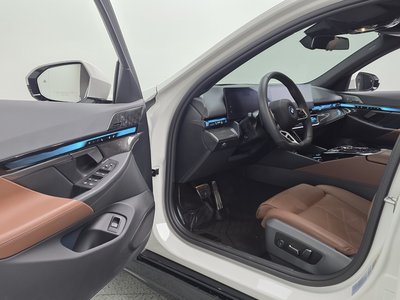 صورة مصغرة 13 لـ 2024 BMW I5