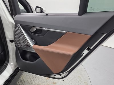 صورة مصغرة 15 لـ 2024 BMW I5