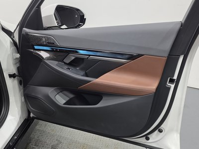 صورة مصغرة 14 لـ 2024 BMW I5