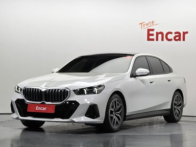 صورة 1 لـ 2026 BMW 5 SERIES
