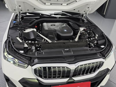 صورة 7 لـ 2026 BMW 5 SERIES