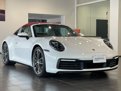 PORSCHE 911 - 4