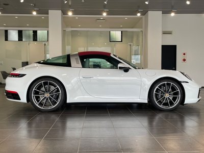 PORSCHE 911 - 5