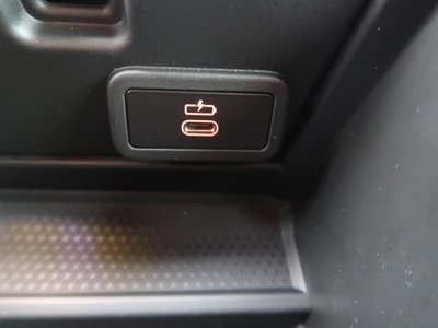2024 BMW M4 COUPE thumbnail 38
