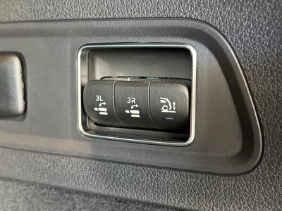 2026 Mercedes-BENZ GLS thumbnail 62