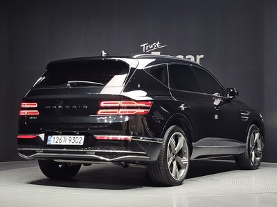 صورة 3 لـ 2024 Genesis GV80