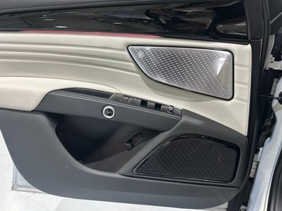 2024 Maserati GRECALE — миниатюра 18