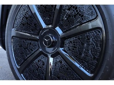 MERCEDES-BENZ GLS - 8