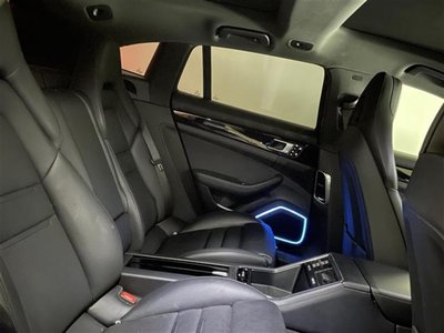 PORSCHE PANAMERA - 9