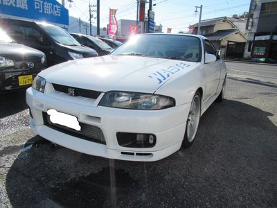 NISSAN SKYLINE GT-R